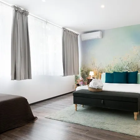 Francis Superior Гостьовий будинок 4*