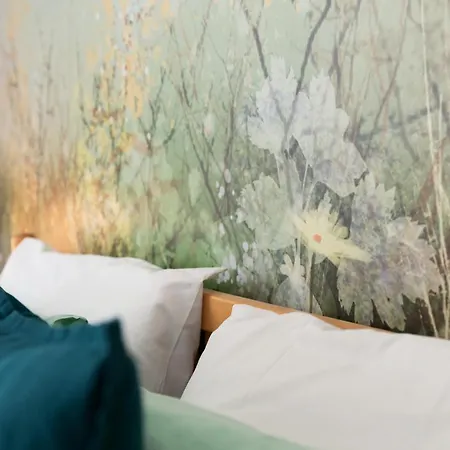 Гостьовий будинок Francis Superior 4*