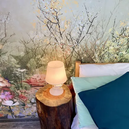 Francis Superior Гостьовий будинок Трієст