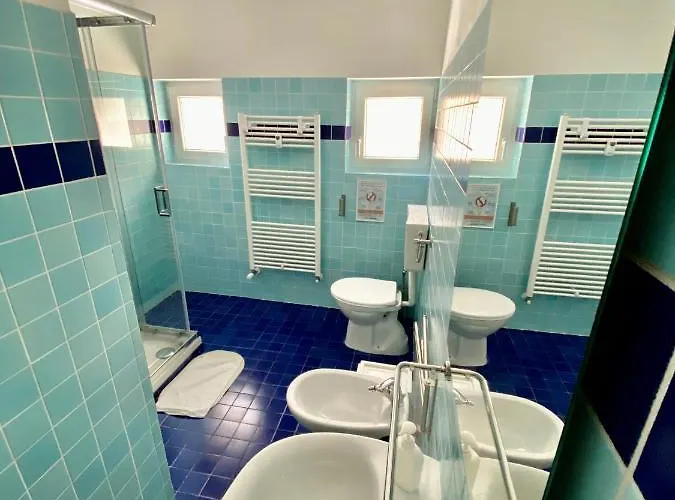 Francis Superior ゲストハウス トリエステ